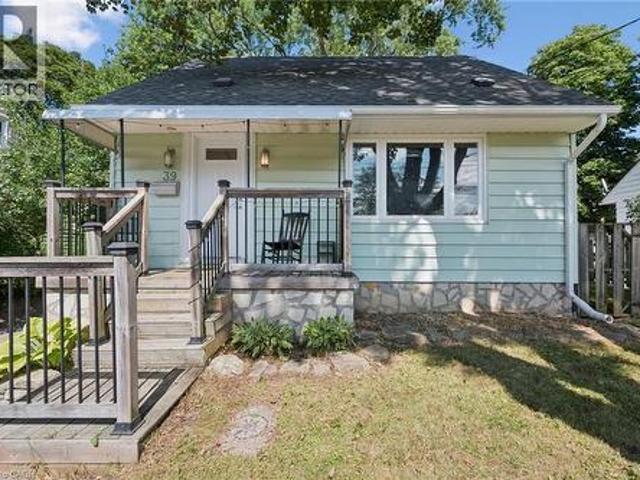 39 Ridgewood Avenue, Guelph, ON, N1H 6C3 house for sale | Listing ID 40856 | Royal LePage