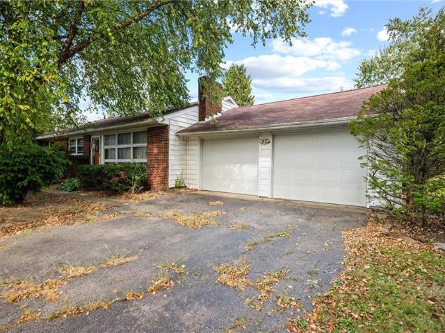 39 S Buhl Farm Dr, Hermitage, PA 16148 | MLS #1736