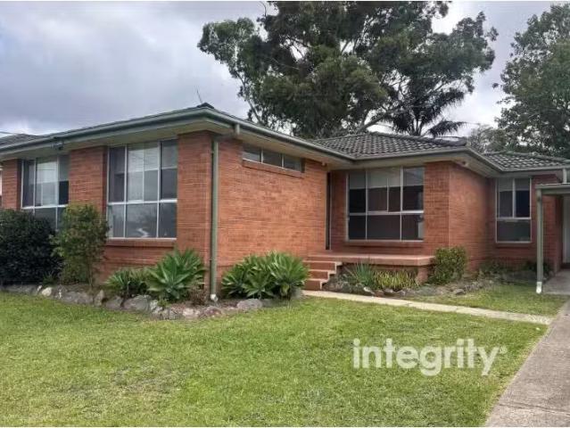 39 Salisbury Drive, Nowra House for rent Listed by Christophe.