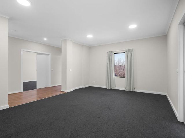 39 Saxonwood Drive, Sunbury VIC