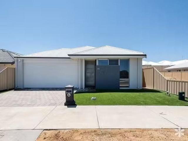 39 Serventy Crescent, Hammond Park, WA 6164