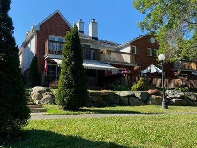 39 Shoreline Drive, Bracebridge, ON, P1L 1Z3 townhouse for sale | Listing ID X13696 | Royal LePage