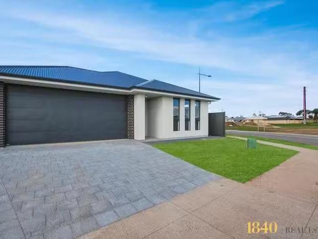 39 Silver Gull Way, Port Noarlunga South, SA 5167