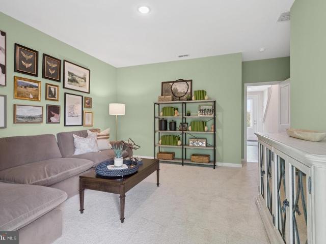 39 Silverbell Avenue