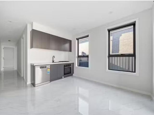 39a Gould Street, Claymore Apartment for rent Listed by Ravee.