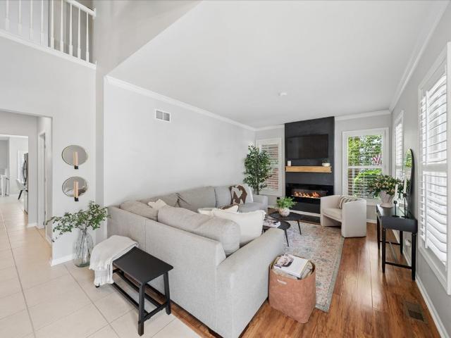 39W423 Herrington Boulevard