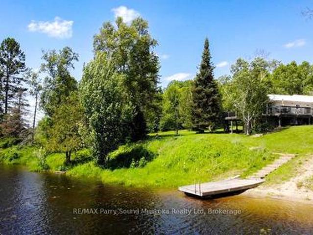 3 Magnet Road, Magnetawan Ahmic Harbour, ON, P0A 1P0 house for sale | Listing ID X12898 | Royal LePage