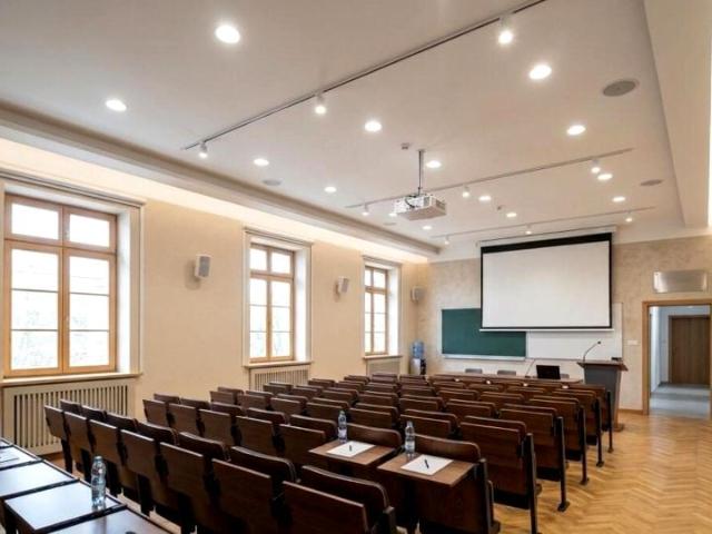 3 Maja 1 874 m², Ostrowiec Świętokrzyski