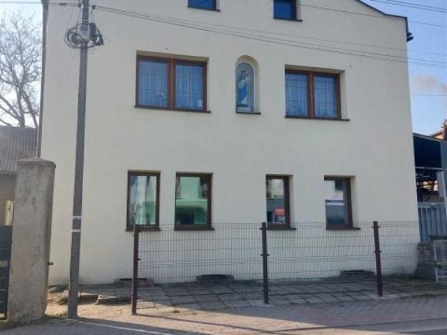 3 Maja 70 m², Syrynia