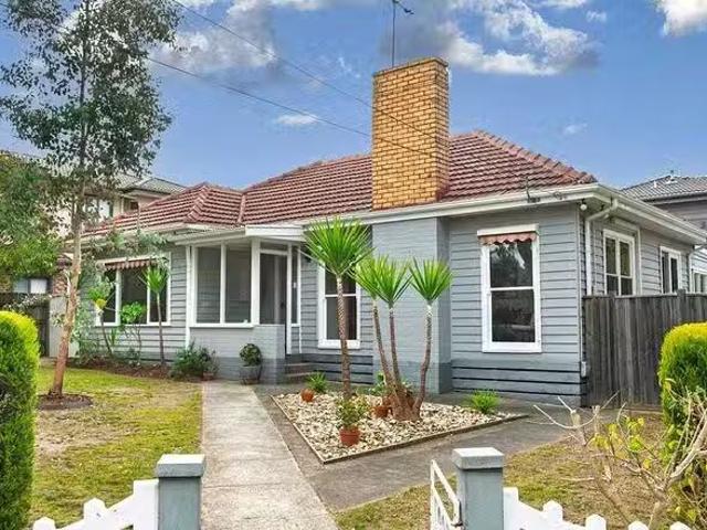 3 Malabar Road, Blackburn, VIC 3130