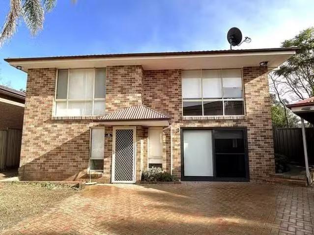 3 Manning Close, Mcgraths Hill, NSW 2756