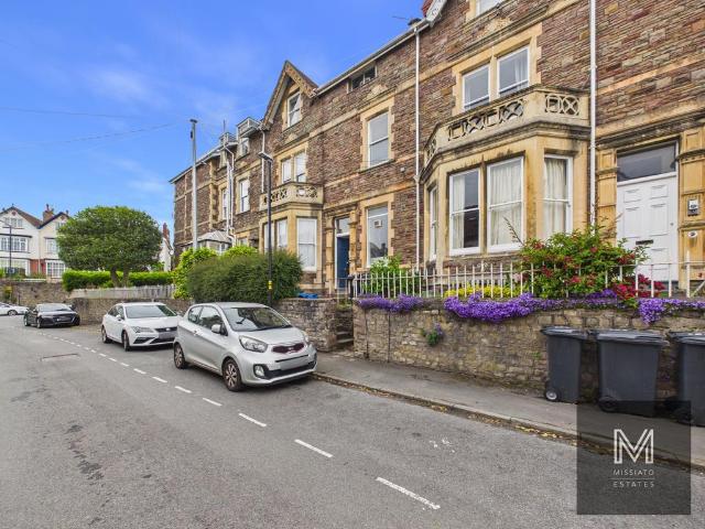 3 Manor Park, Bristol BS6 1 bed house to rent £1,000 pcm £231 pw