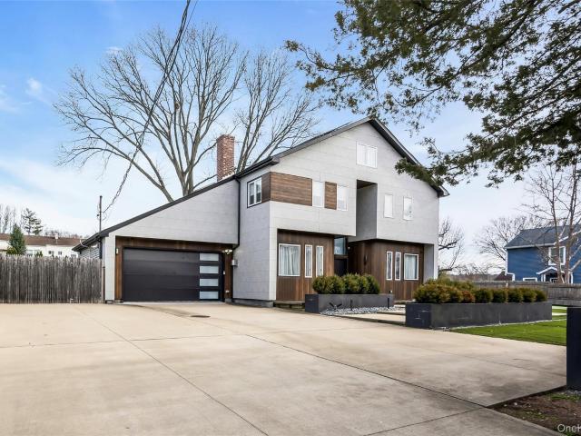 3 Maple St, Glenwood Landing, NY 11547 | MLS #943383