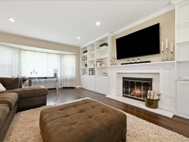 3 Maplewood Lane