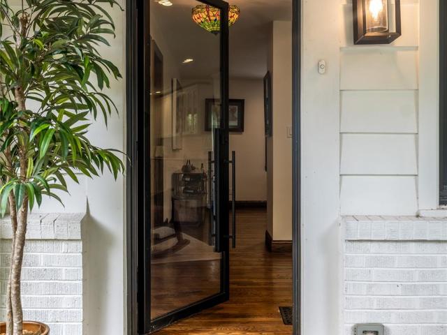 3 Maplewood Parkway