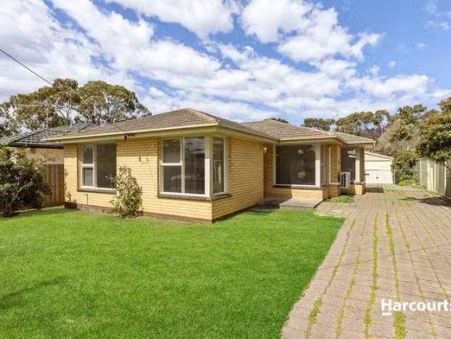 3 Marlo Street, Hamlyn Heights, VIC 3215 House for Rent