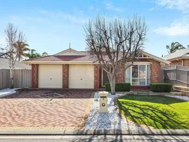 3 Mary Crescent, Craigmore, SA 5114