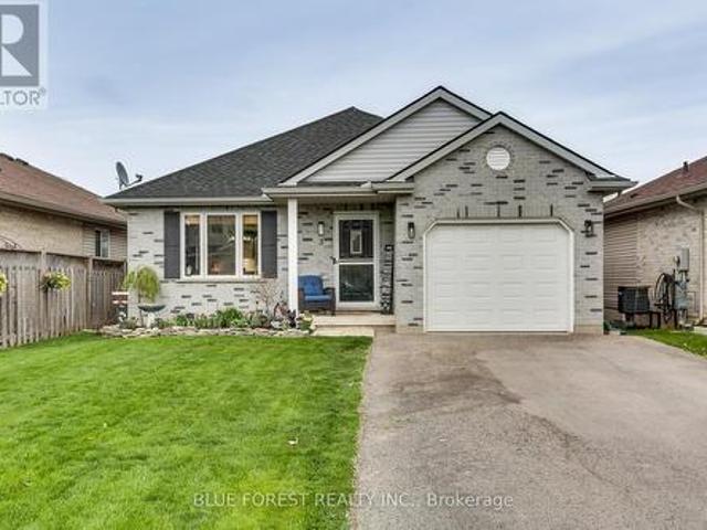 3 Meadowvale Drive, St. Thomas, ON, N5P 4P1 house for sale | Listing ID X13780 | Royal LePage