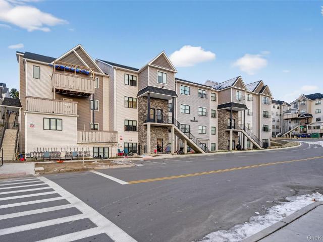 3 Melitz St, Unit 201, Monroe, NY 10950 | MLS #970091