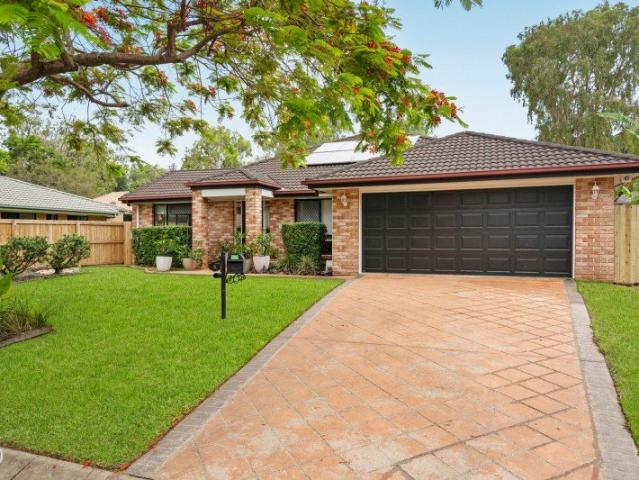 3 Month Lease ONLY Perfectly Positioned in a Peaceful, Family Friendly street