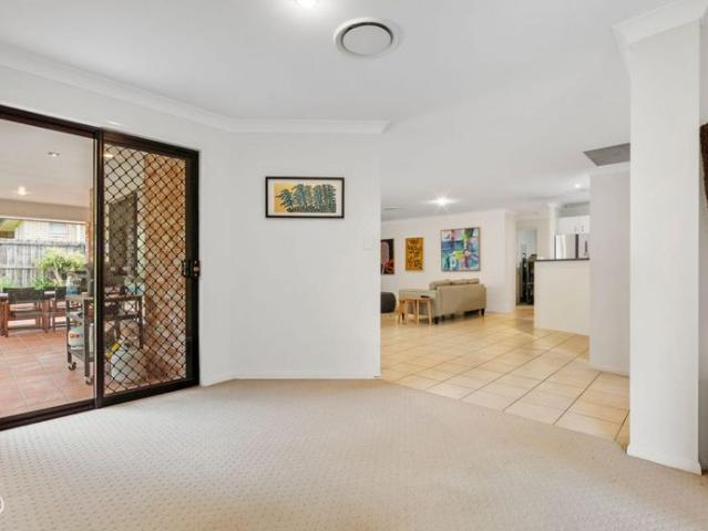 3 Month Lease ONLY Perfectly Positioned in a Peaceful, Family Friendly street