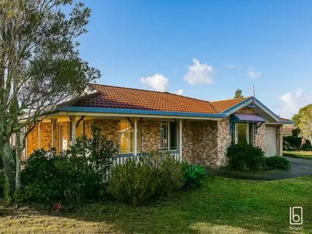 3 Nymboida Court, BLUE HAVEN House for rent Listed by Sophie.