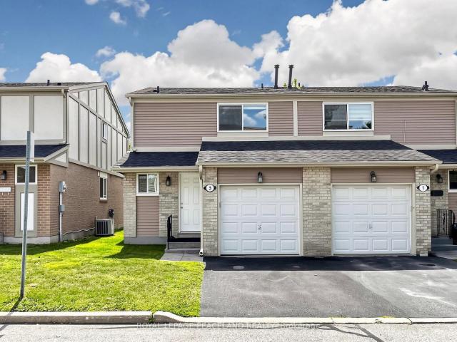 3 New Port Way, Thornhill | 3Beds/3Bath, Condo, $799,000 | Condos. Ca