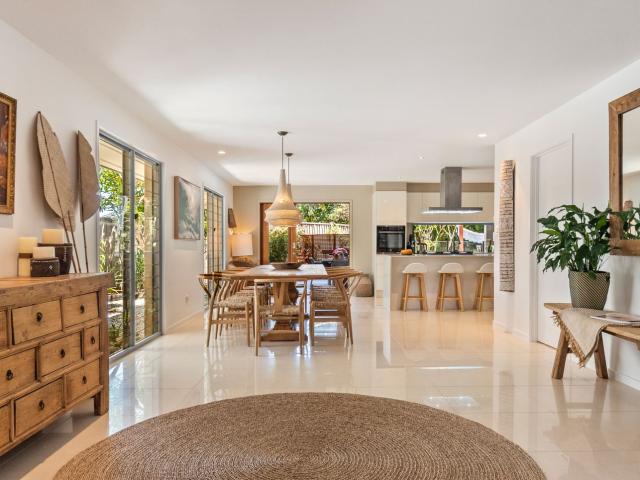 3 Newport Street, SUNRISE BEACH, QLD 4567