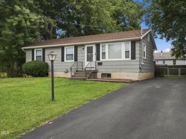 3 Newton Street