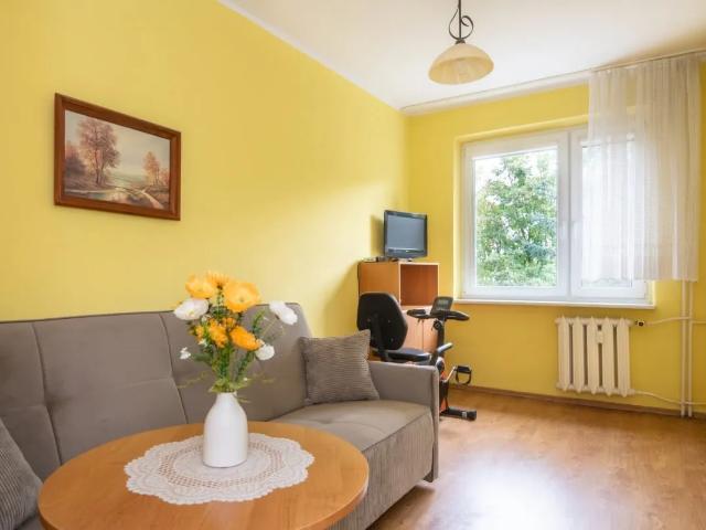 3 niezależne pokoje, osobna kuchnia 53 m²
