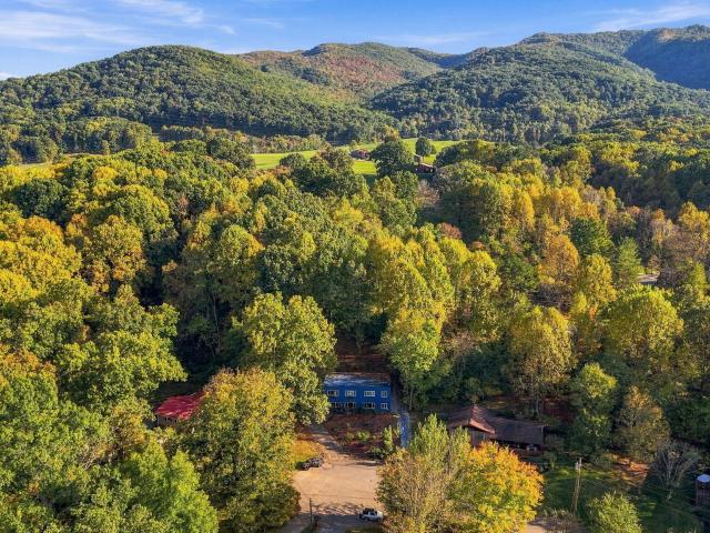 3 Overlook Court