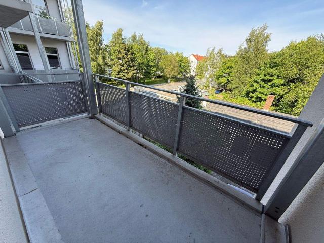 3.OG / Modernes Laminat frei ab 1.10.26 GroÃer Balkon an der KÃ¼che