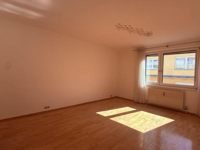 3.OG ohne Lift! WG geeignete 3 Zimmer Neubauwohnung mit Gemeinschaftsgarten!