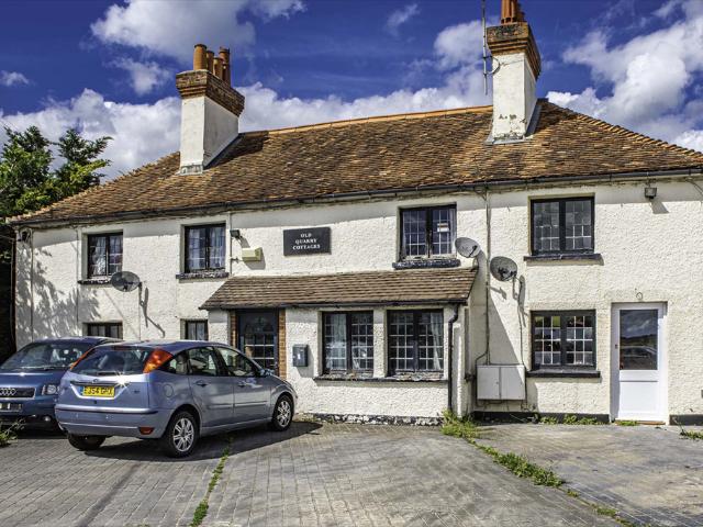 3 Old Quarry Cottages, Ipsden, OX10 3 bed cottage to rent £1,500 pcm £346 pw