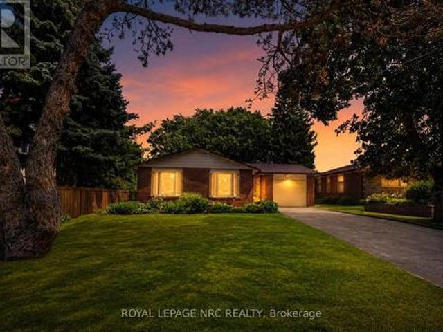 3 Orchard Parkway, Grimsby, ON, L3M 3B1 house for sale | Listing ID X13603 | Royal LePage