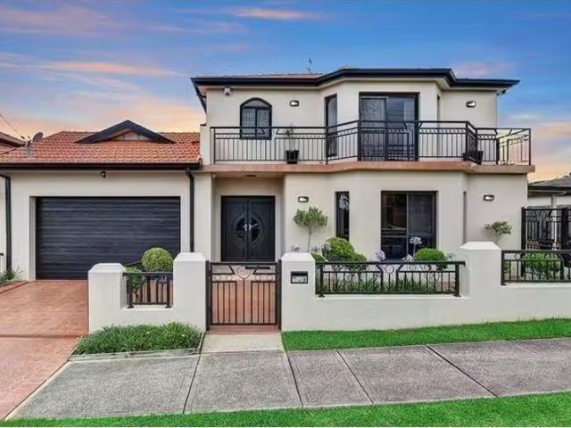 3 Ostend Street, Bankstown House for rent Listed by Demi Groz.