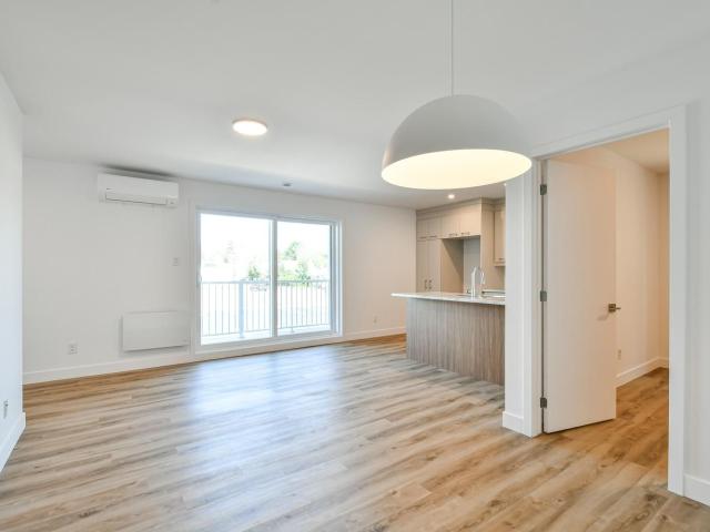 3½ à louer — 161 Rue de Lanaudière, app. 4