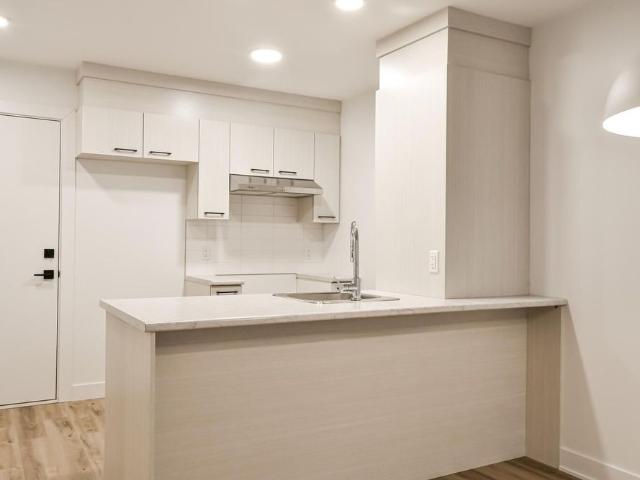 3½ à louer — 1934 Rue Saint Philippe, app. 8