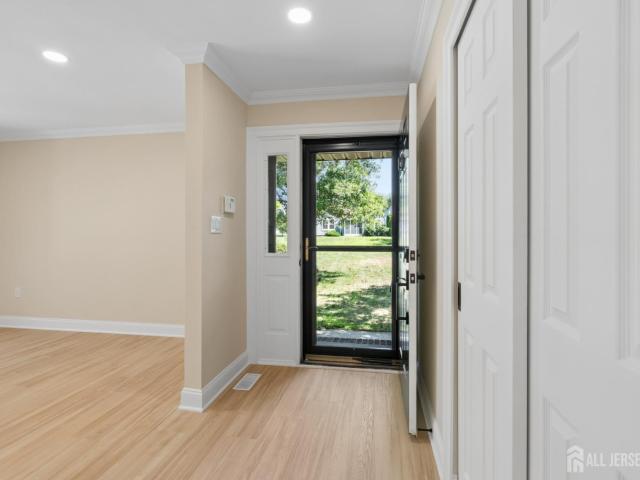 3 A Surrey Court