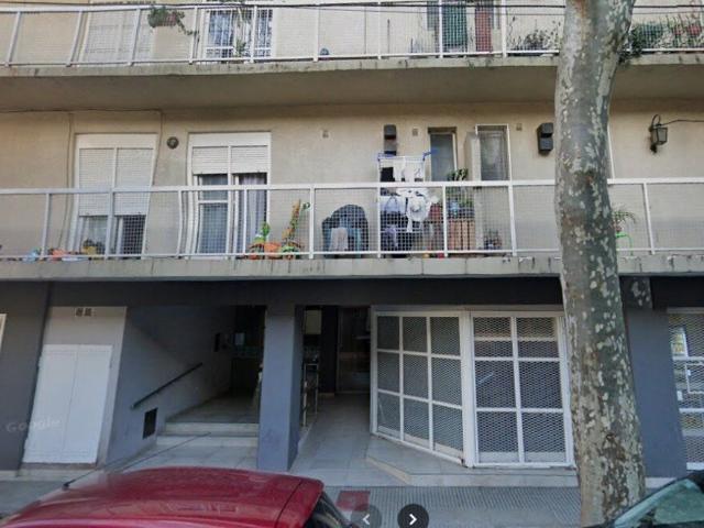 3 Ambientes, $ 650.000. Carlos Calvo 2.100, Cfte Abierto, Muy Luminoso