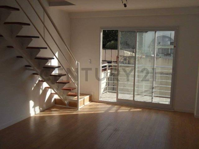 3 Ambientes en Dúplex Edificio con Amenities, Cochera y Baulera