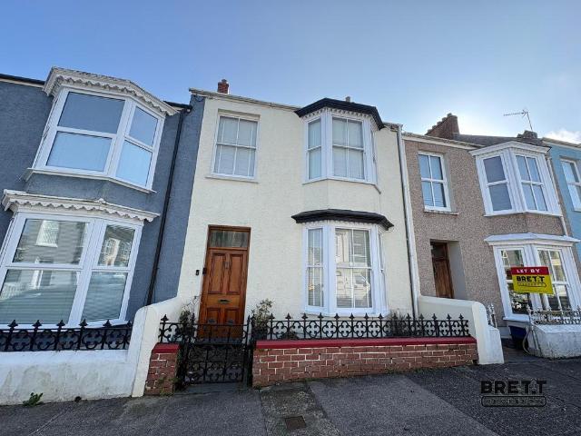 3 Argyle Street, Pembroke Dock. 3 bed terraced house to rent £875 pcm £202 pw