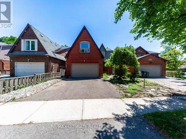 3 Aron Drive, Brampton, ON, L6Y 2S3 house for sale | Listing ID W13796 | Royal LePage