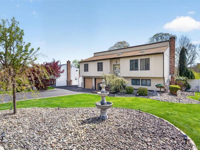 3 Arlington Drive