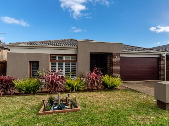 3 Arwon Court, Sandhurst, VIC 3977