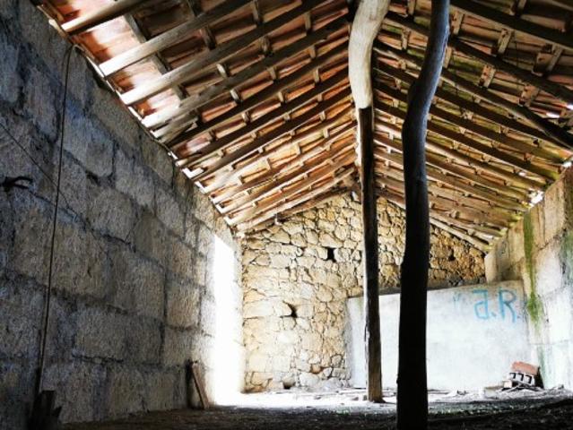 3 artigo urbano edifícios agrícolas em pedra Escalos de Cima Castelo Branco Portugal