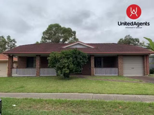 3 Bulmann Avenue, HORNINGSEA PARK House for rent Listed by Al.