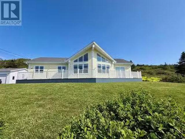 3 Burin Bay Crescent, Burin Bay, NL, A0E 1E0 house for sale.