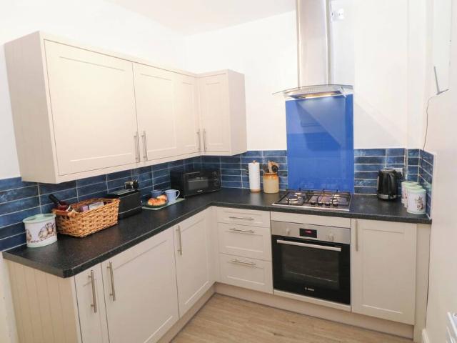 3 Buxton Terrace The Hollow Holloway | Studio townhouse for rent #171074034 | Rentberry