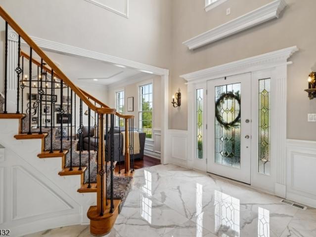 3 Balmoral Drive